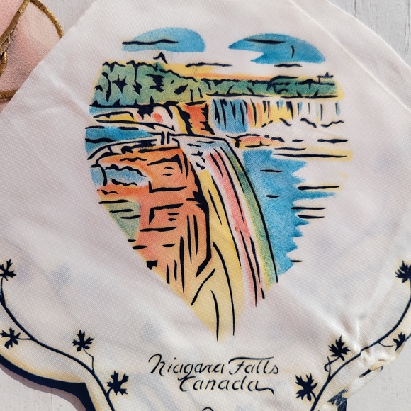 Vintage Hankie Trio ~ Niagara Falls, Canada ~ Flowers & Falls! Pretty Images! - Picture 11 of 16